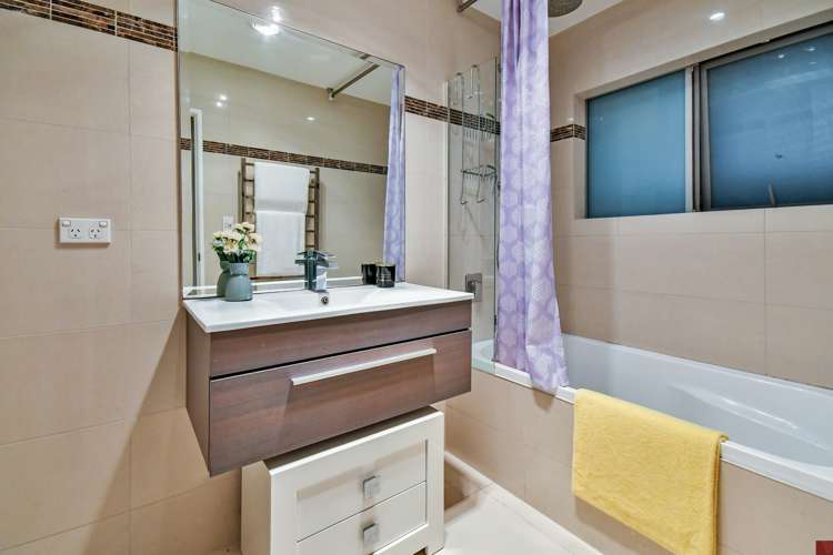 5/5 Lyon Avenue Mount Albert_9