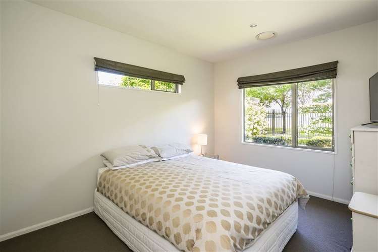 20 Providence Place Redwood_8