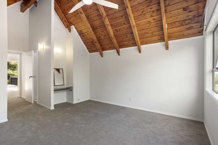 105 Windsor Road Bellevue_25