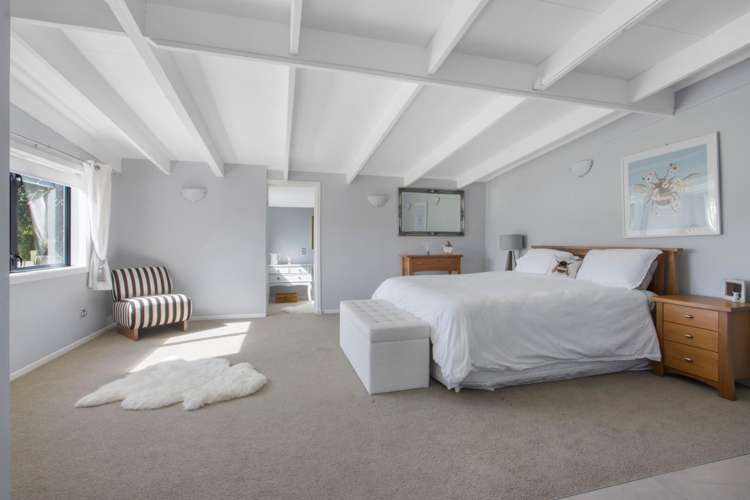 48 Poland Street Waikino_11