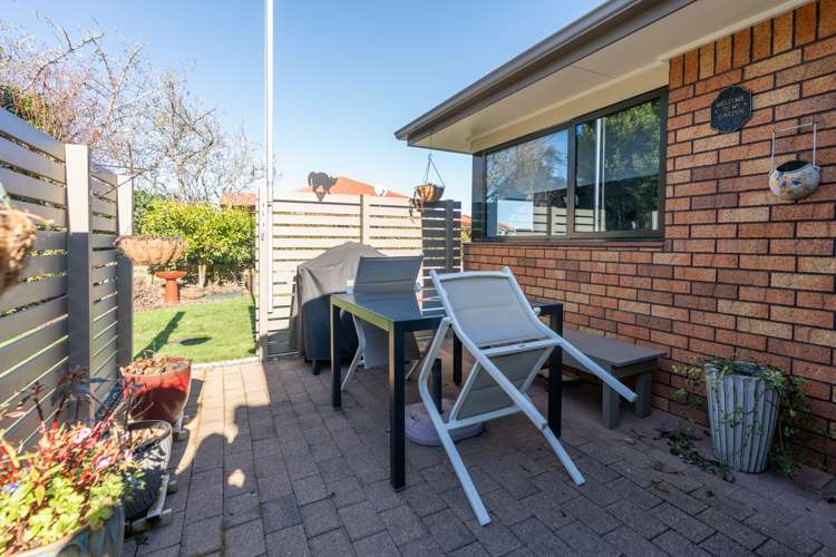 83 Grosvenor Gardens Flagstaff_16