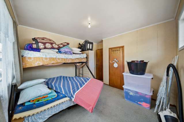 15 Antrim Crescent Otara_3