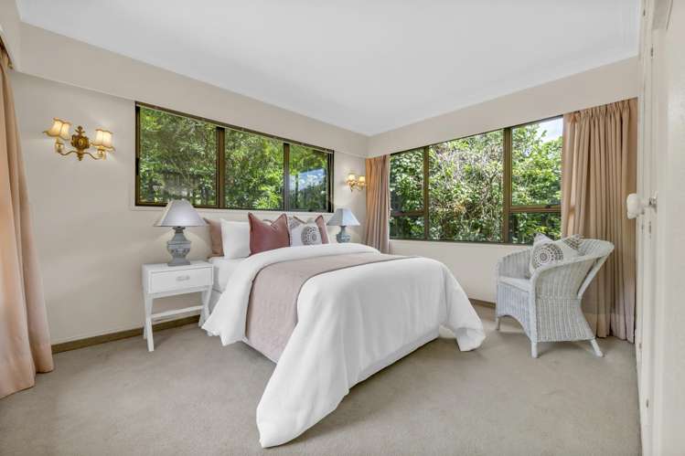 31 & 33 Castleton Drive Mellons Bay_16