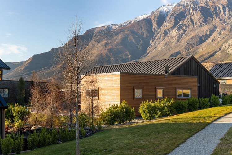 7 Bretby Court Jacks Point_7