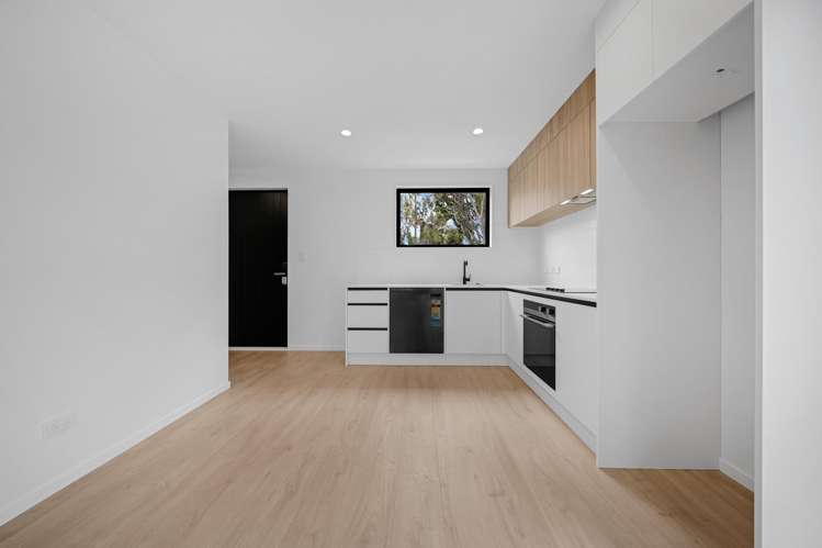 2/9 Oregon Avenue Avondale_3