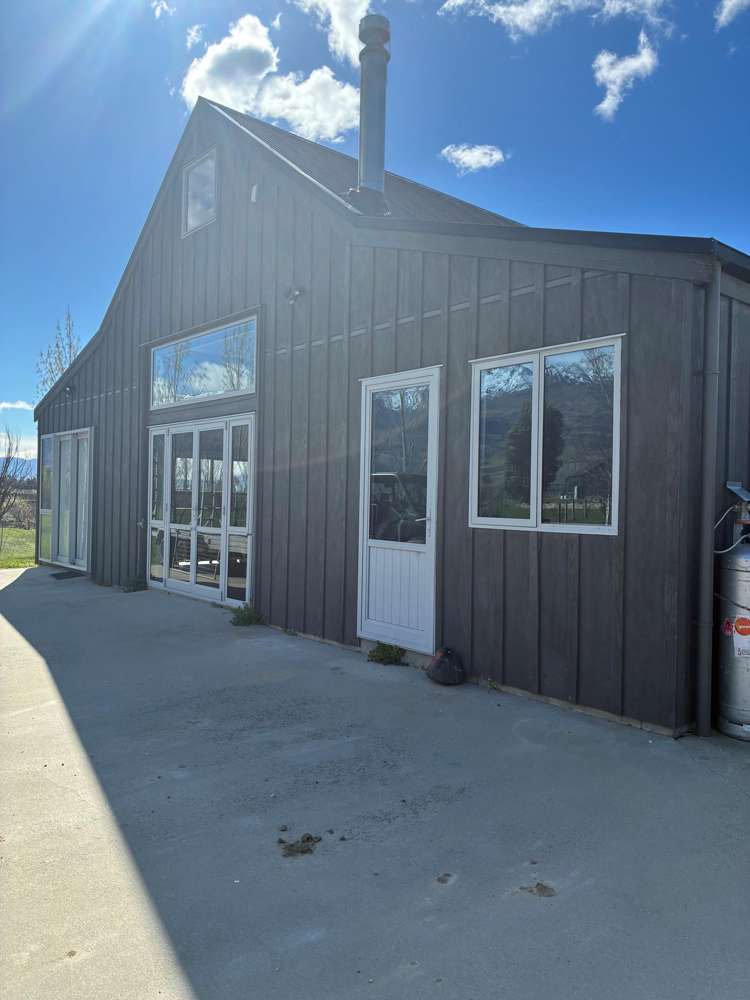 1180 Luggate-cromwell Road Mount Pisa_5