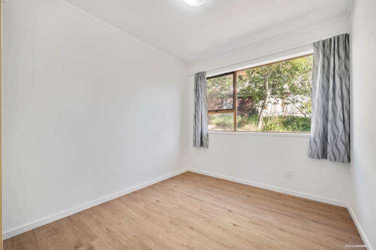 2/325 Glenfield Road Glenfield_9