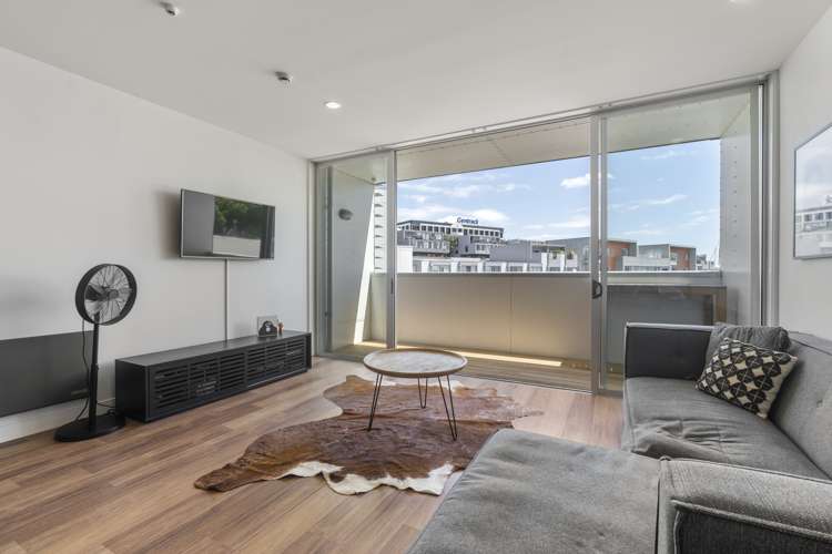 2a/2 Fisher-Point Drive Auckland Central_7