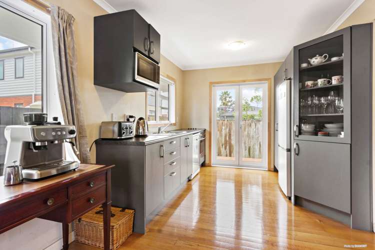 8 Border Road Henderson_9