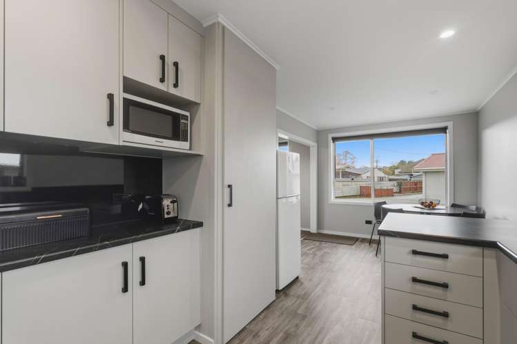 78 Salford Street Gore_13