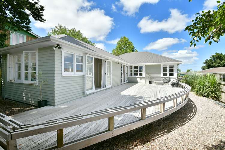 25 Downer Street Helensville_22