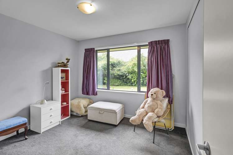 288 Southfield Drive Lincoln_19