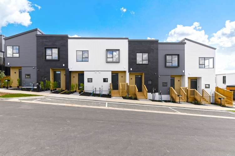 24 Kuaha Road Massey_11