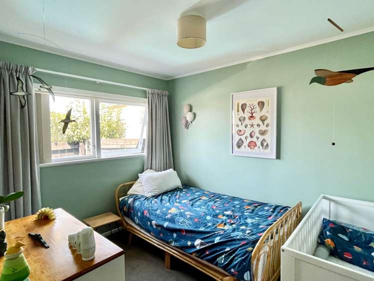 8 Pooks Road Ranui_11