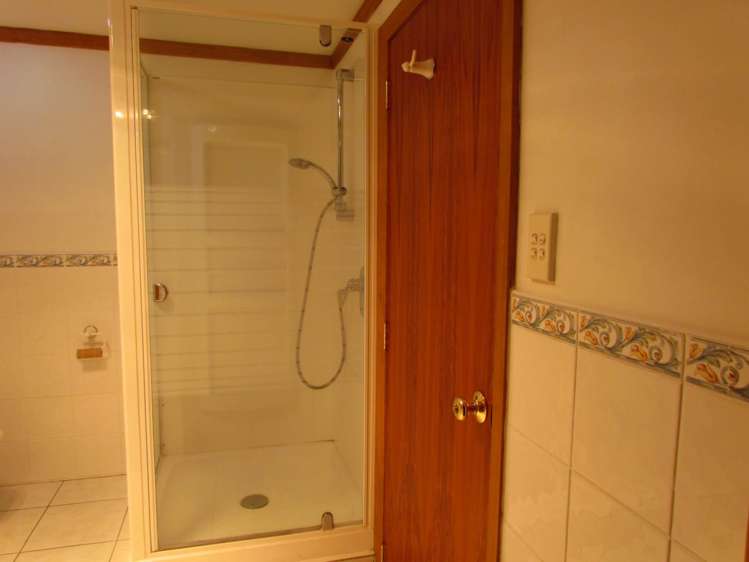 1/20 Gulf View Road Murrays Bay_17