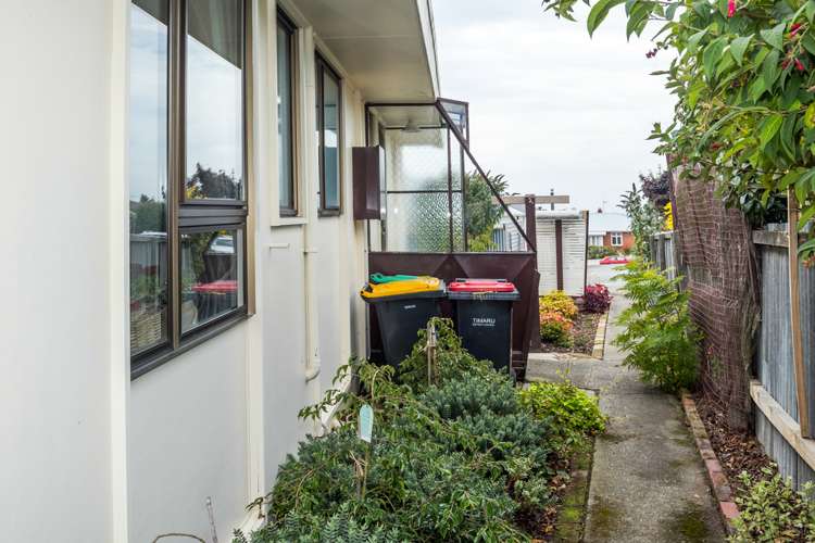 1/28 Avenue Road West End_13