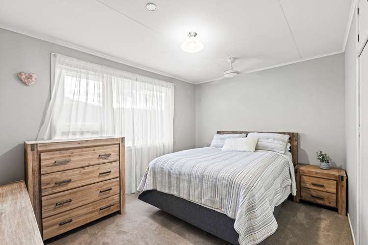 21 La Perouse Place Northcote_20