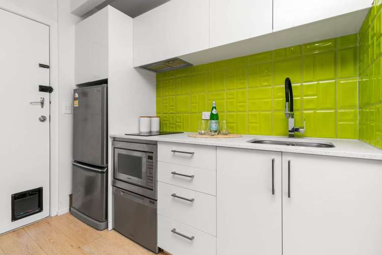 7/27 Wallace Street Herne Bay_10