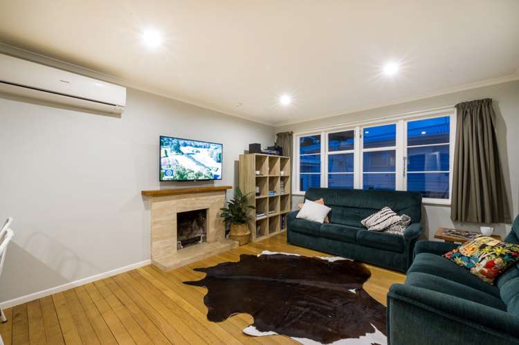 56 Golf Road New Lynn_7