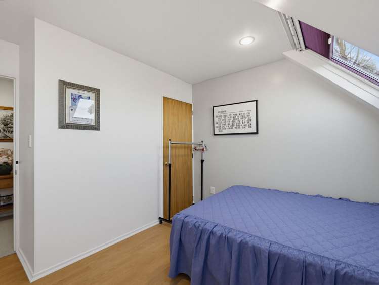 2/4 Bevington Street Avonhead_16