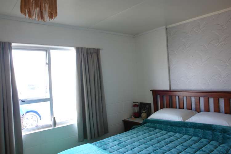 19 Albany Street Patea_17