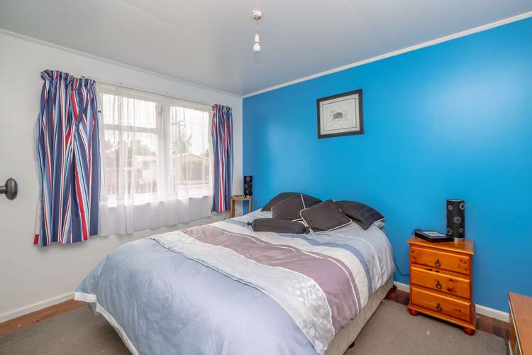 33 Stuart Crescent Masterton_10