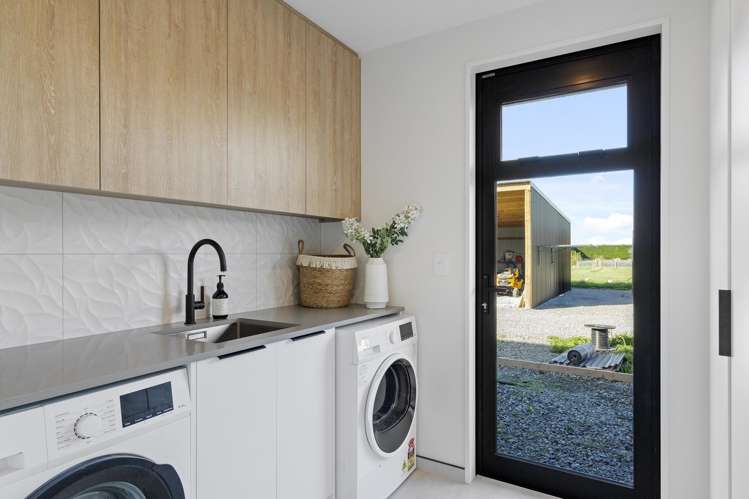 14 Walford Way Darfield_23