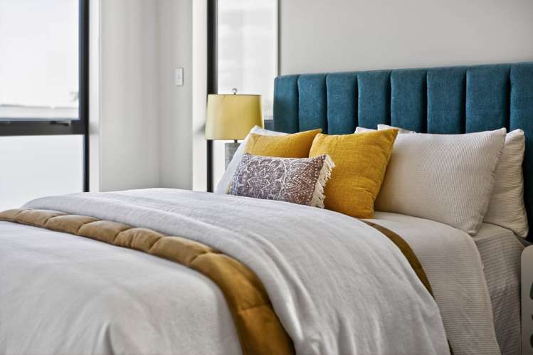 8/10 Scott Road_2