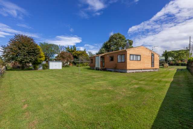 14 Lake Street Takapau_1