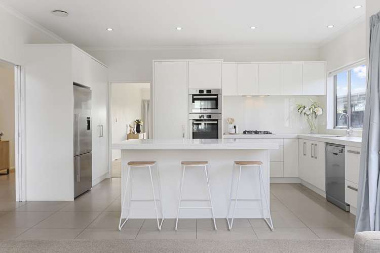 14 Seafort Lane Silverdale_4