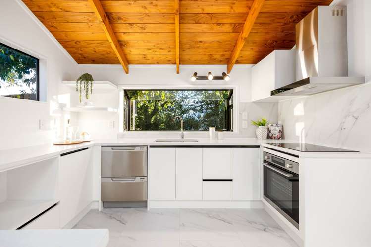 1a Pinewood Street Avondale_12