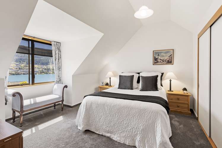 436 Peninsula Road Kelvin Heights_18