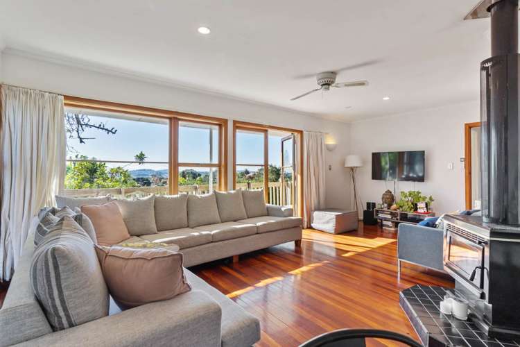 43 Fairmount Road Titirangi_5