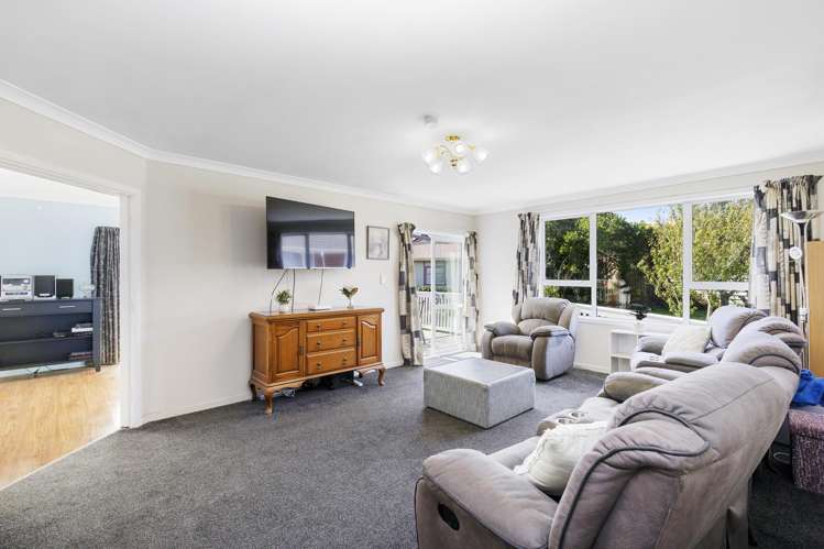 6 Kapuranga Grove Stokes Valley_7