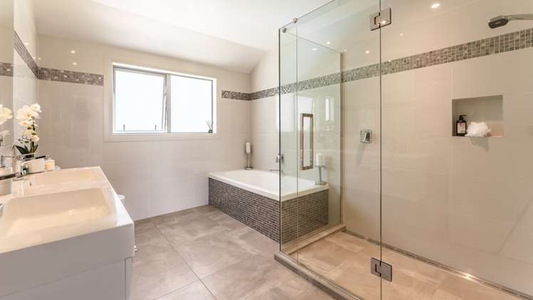 851 Ridge Road Riverhead_32