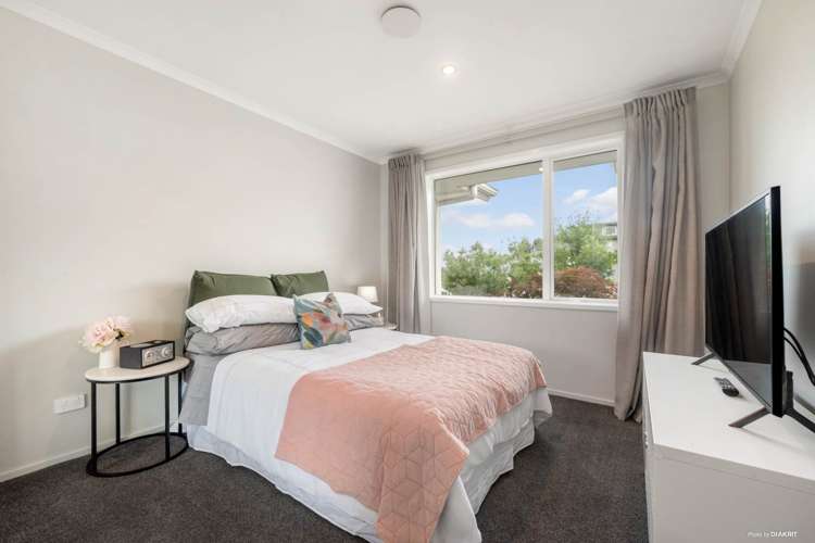 8 Ormonde Drive Silverdale_11