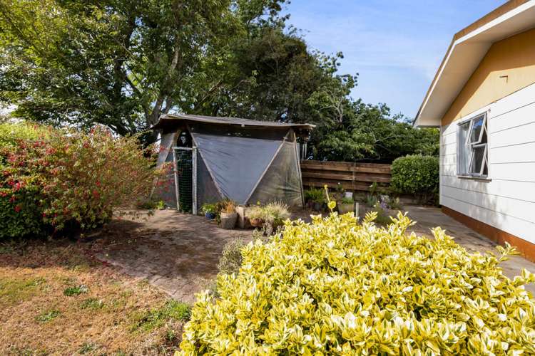 36 Te Roti Road Hawera_18