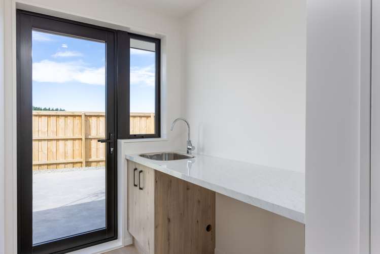 4 Shier Place Amberley_15