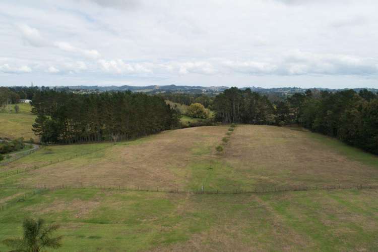 55 Nixon Road Taupaki_24