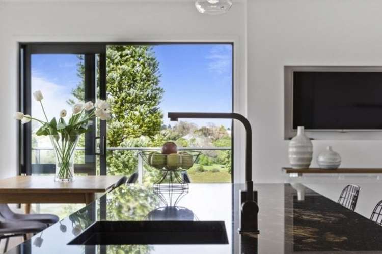 1/27 Waitemata Road Hauraki_6
