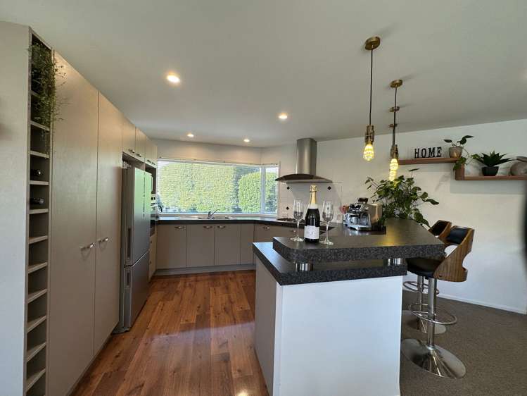 17 Burbank Drive Aidanfield_5