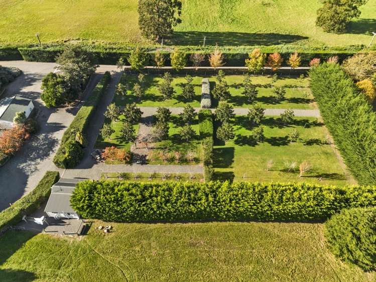 356 Halkett Road West Melton_32