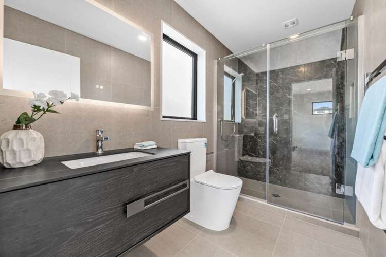 22 Dungloe Avenue Flat Bush_26