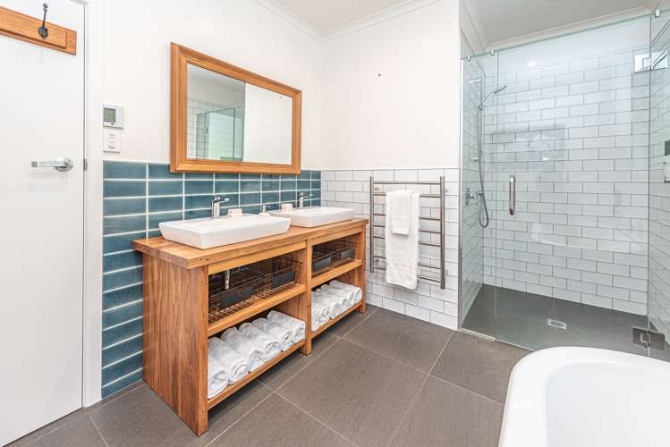 14 Oakland Avenue Saint Johns Hill_21