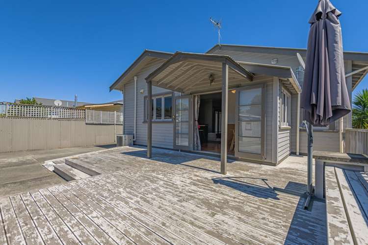 61 Shamrock Street Takaro_8