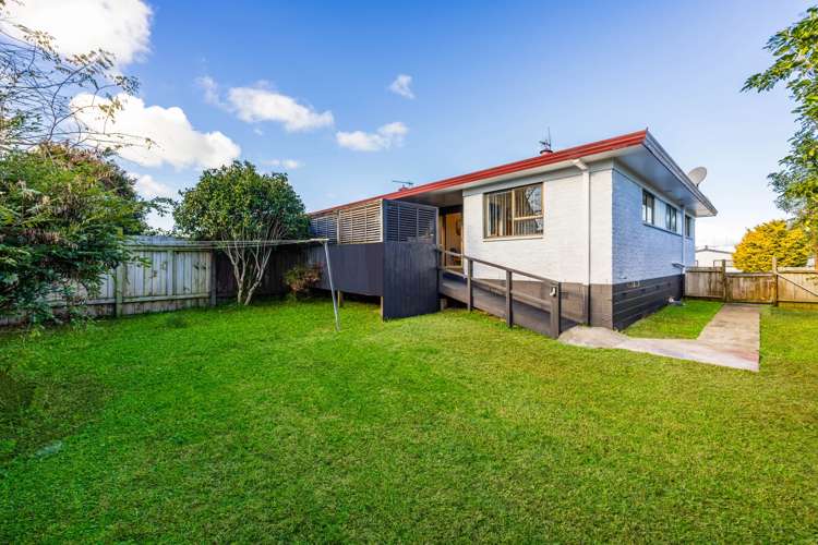2/9 Malte Burn Place Papatoetoe_2
