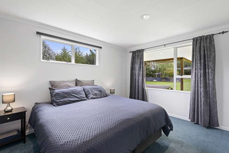 2321 South Eyre Road West Eyreton_13