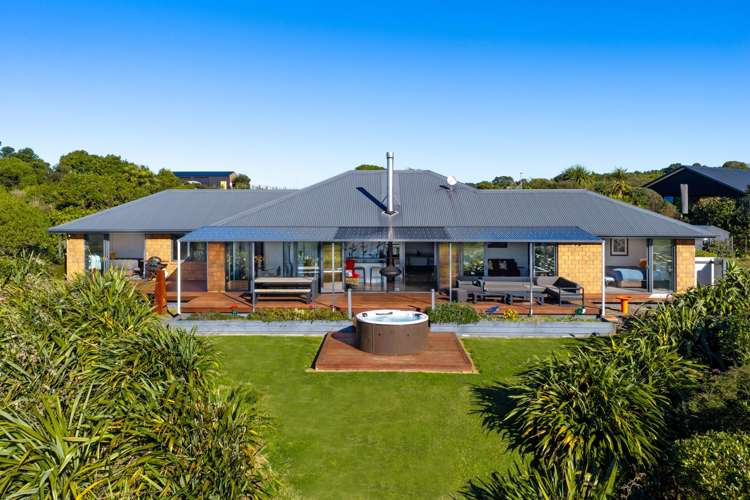 666 Te Hutewai Road Raglan_65
