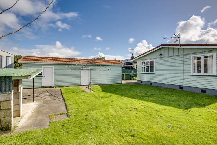903 Rangiora Street Mahora_13