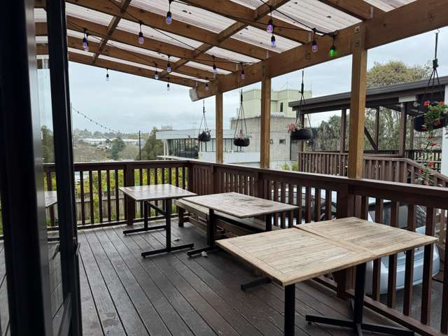 371 Grey Street Hamilton East_3